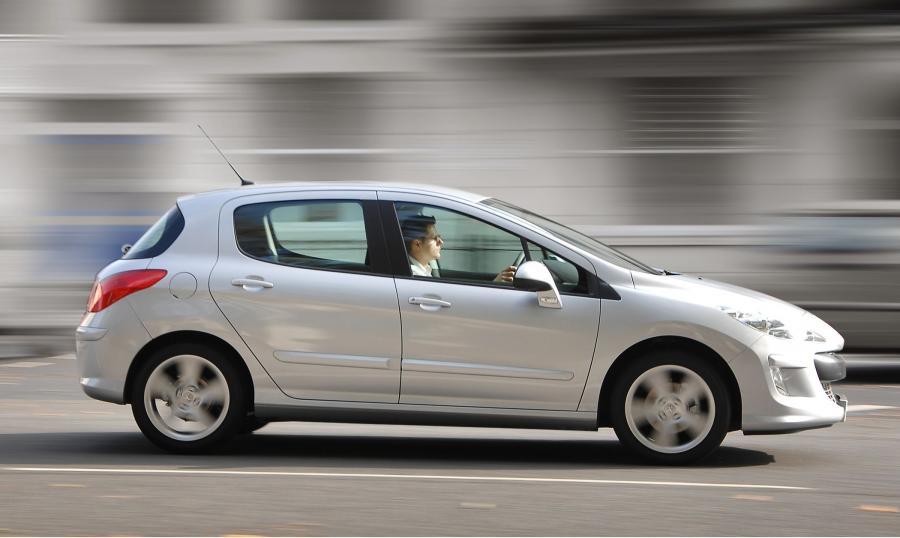  Peugeot 308 2007 года  (фото 39 из 125)